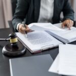 Professions libérales réglementées : focus sur les professionnels du droit 