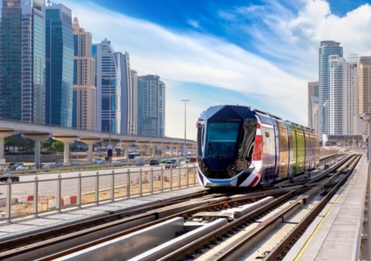 New,Modern,Tram,In,Dubai,,United,Arab,Emirates